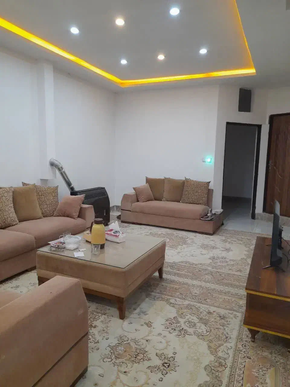 یک واحد آپارتمان همکف نقلی وتمیز|فروش آپارتمان|مشهد, همت آباد|دیوار