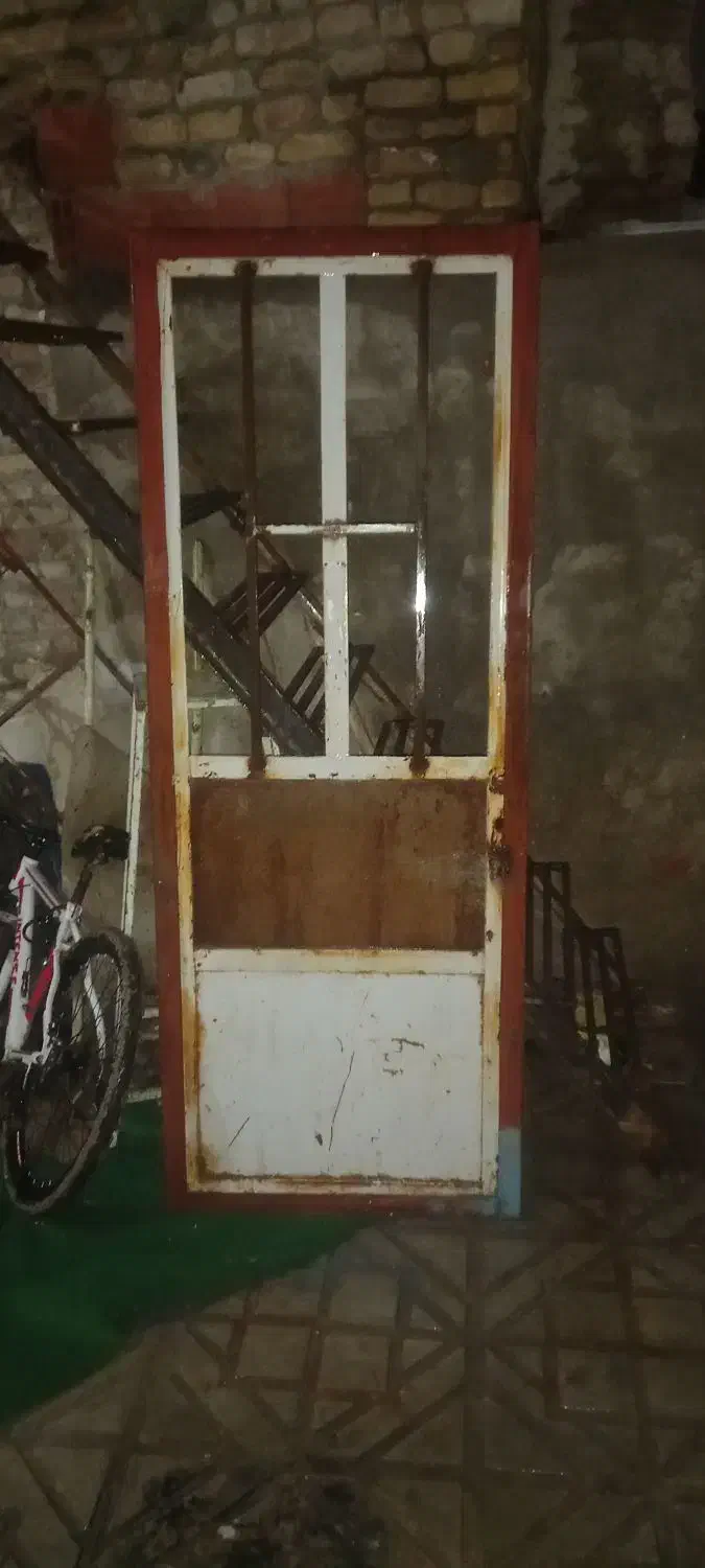 درب .آهنی|مصالح و تجهیزات ساختمان|بجنورد, |دیوار