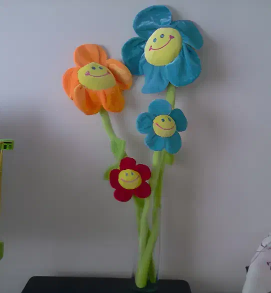 گل عروسکی|اسباببازی|رشت, پارک شهر|دیوار