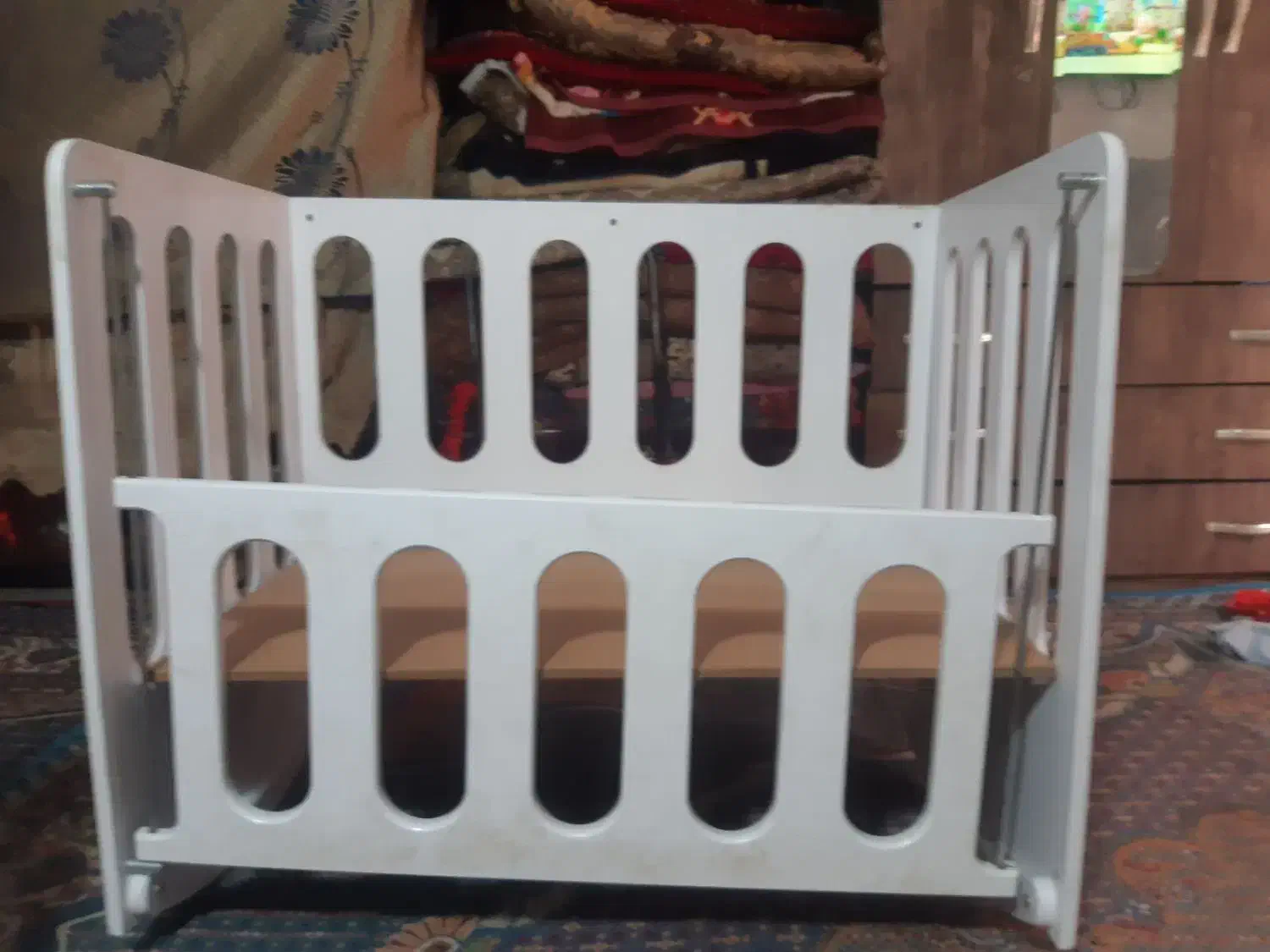 تخت خواب هم گهواره|تخت و سرویس خواب|خاش, |دیوار