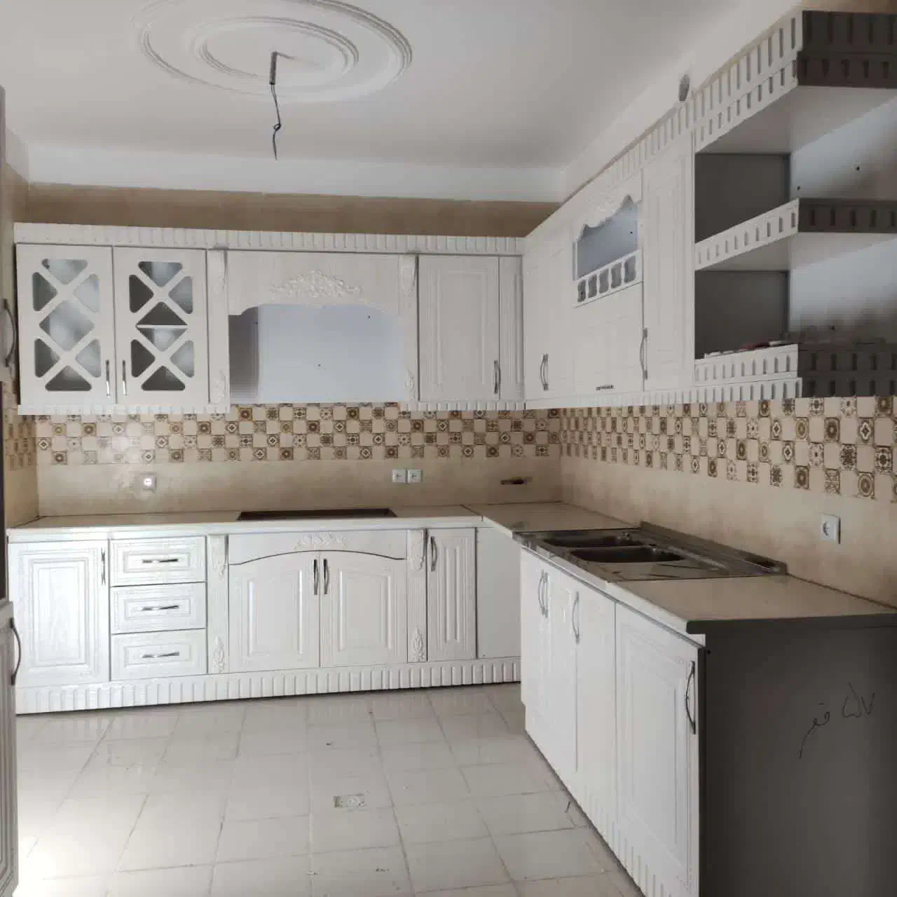 کابینت ممبران طراحی ساده و شکیل/کدIJ00648|مصالح و تجهیزات ساختمان|اصفهان, باغ زیار|دیوار