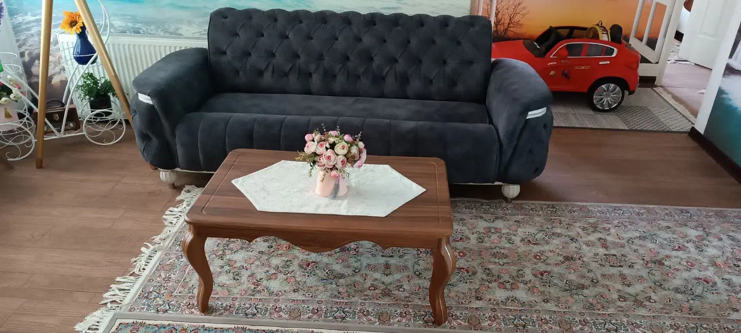 کاناپه تکی همراه میز جلو|مبلمان خانگی و میز عسلی|پاکدشت, پاکدشت (مامازند)|دیوار