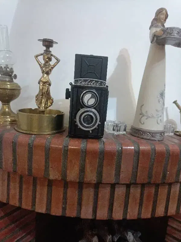 دوربین قدیمی ۶۰ساله|کلکسیون و سرگرمی|رشت, سعدی (تختی)|دیوار