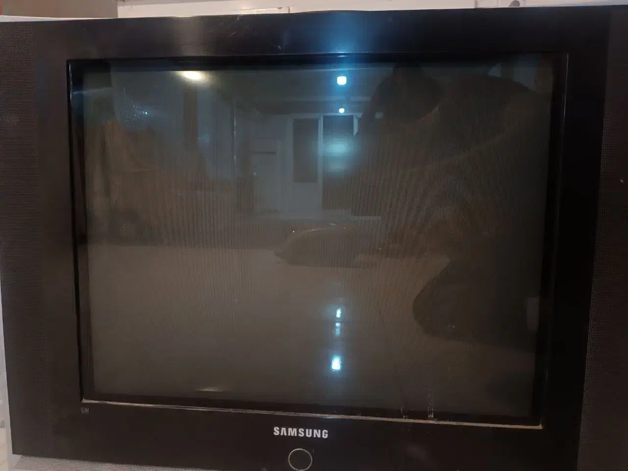 تلویزیون ۲۹اینچ|تلویزیون و پروژکتور|تبریز, |دیوار