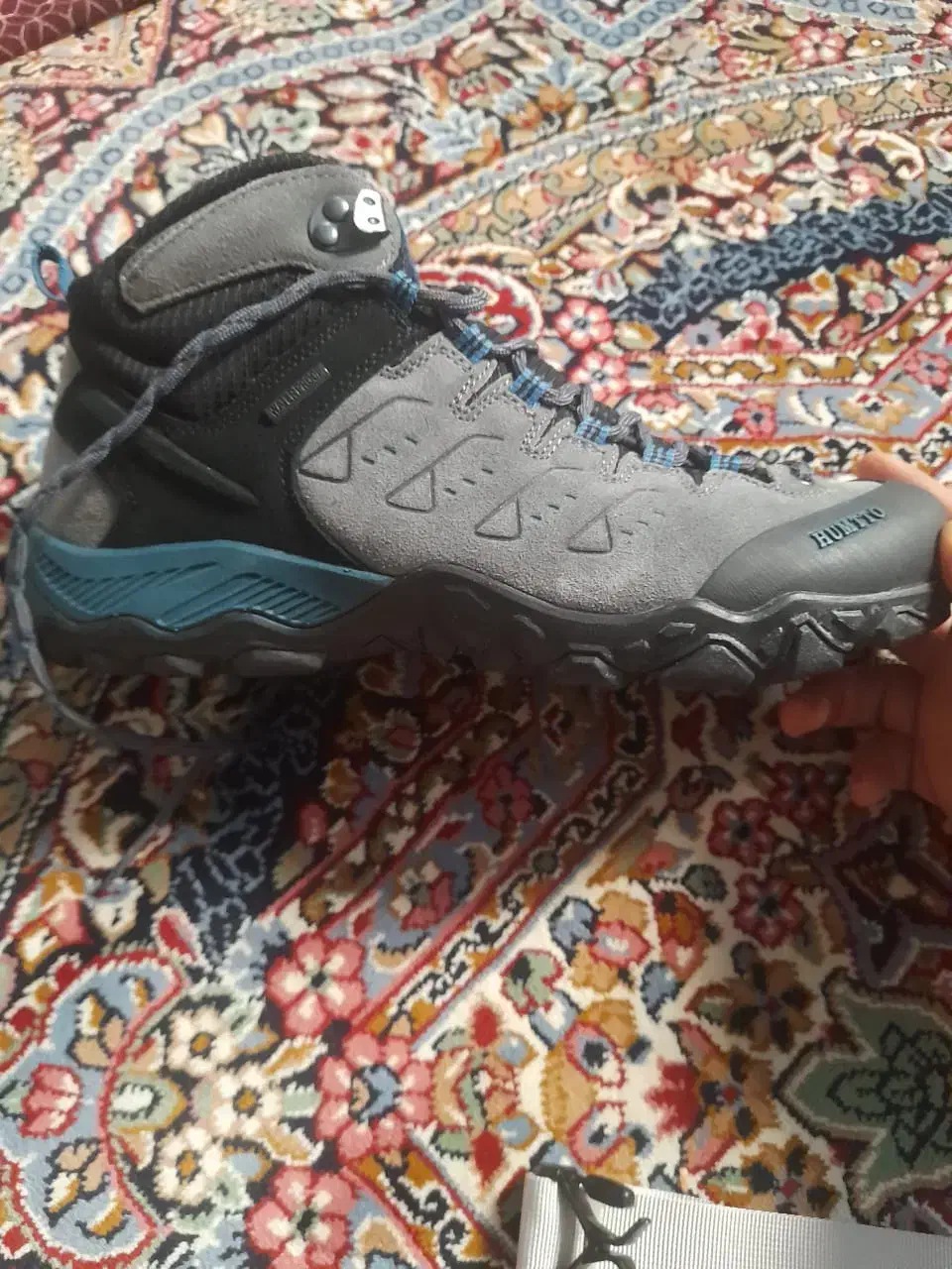 کوله و‌ کفش کوه سایز۴۱|کیف، کفش، کمربند|کرج, حیدرآباد|دیوار