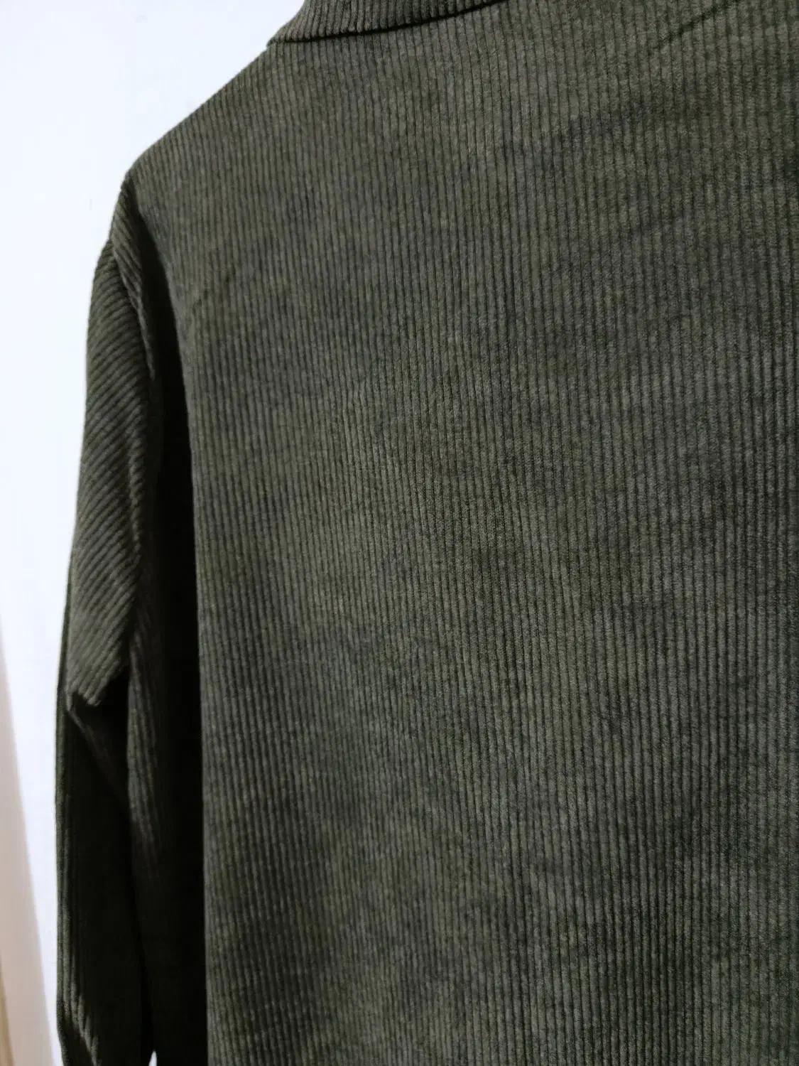 مانتو مخمل|لباس|آستانه اشرفیه, |دیوار