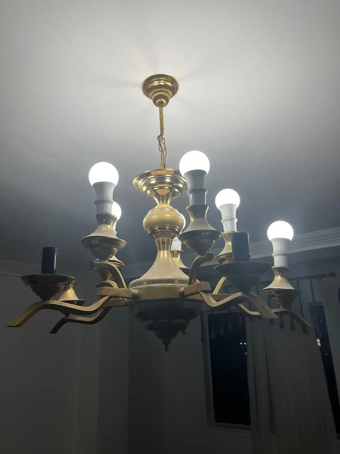 لوستر ۱۰ شاخه به ۲ عدد همراه دیواری|لوستر و چراغ آویز|چالوس, |دیوار