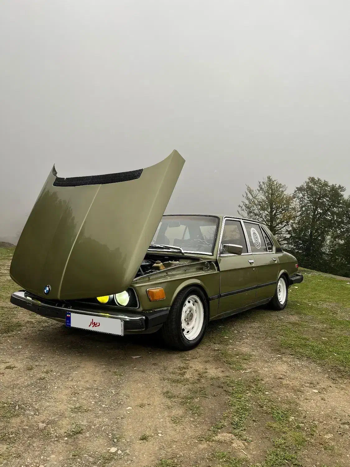 BMW 518  بی ام و|خودرو کلاسیک|تهران, جنت‌آباد مرکزی|دیوار