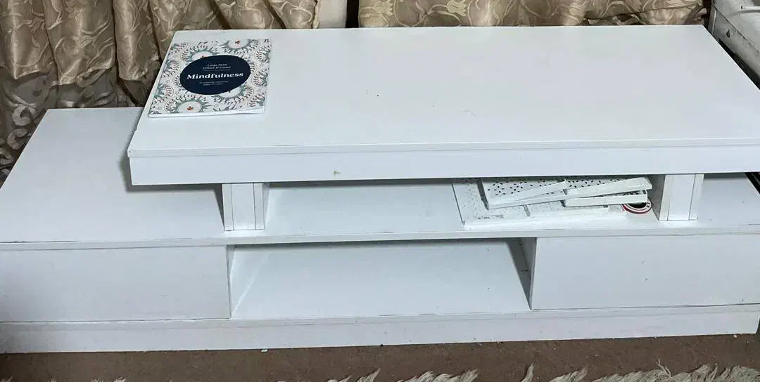 میز تلویزیون در حد نو|میز تلویزیون|قم, شهرک مهدیه|دیوار