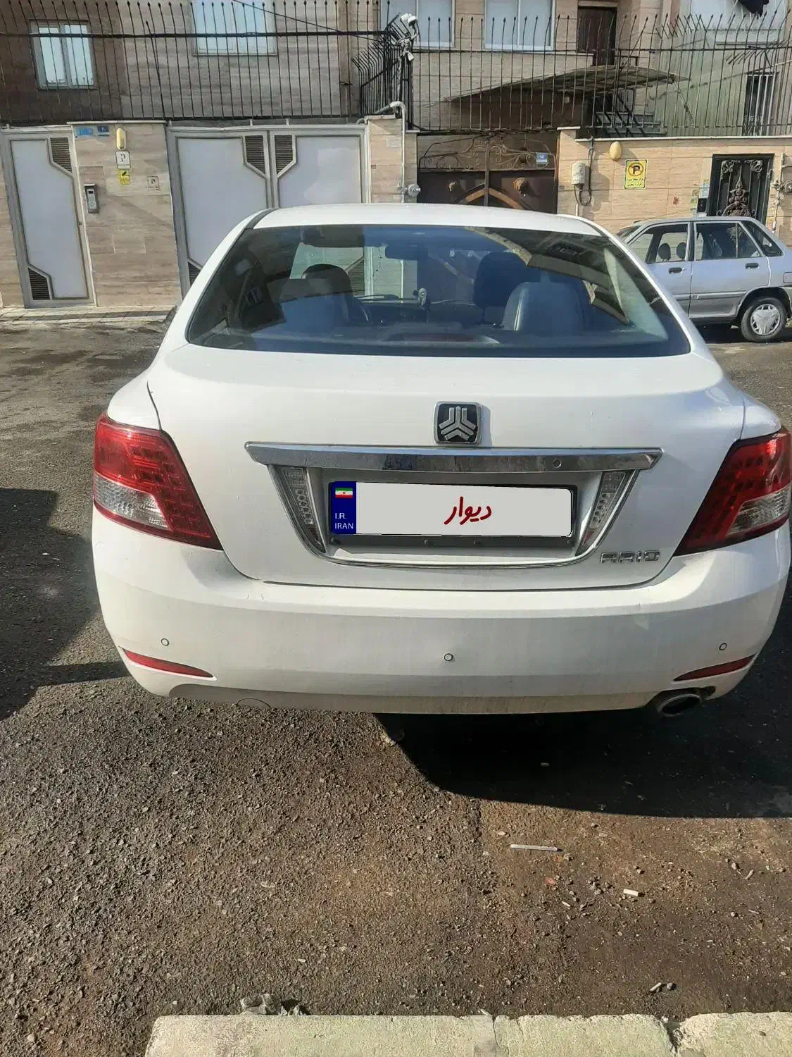 بی رنگ بدون خط و خش|خودرو سواری و وانت|تهران, شهرک شریعتی|دیوار