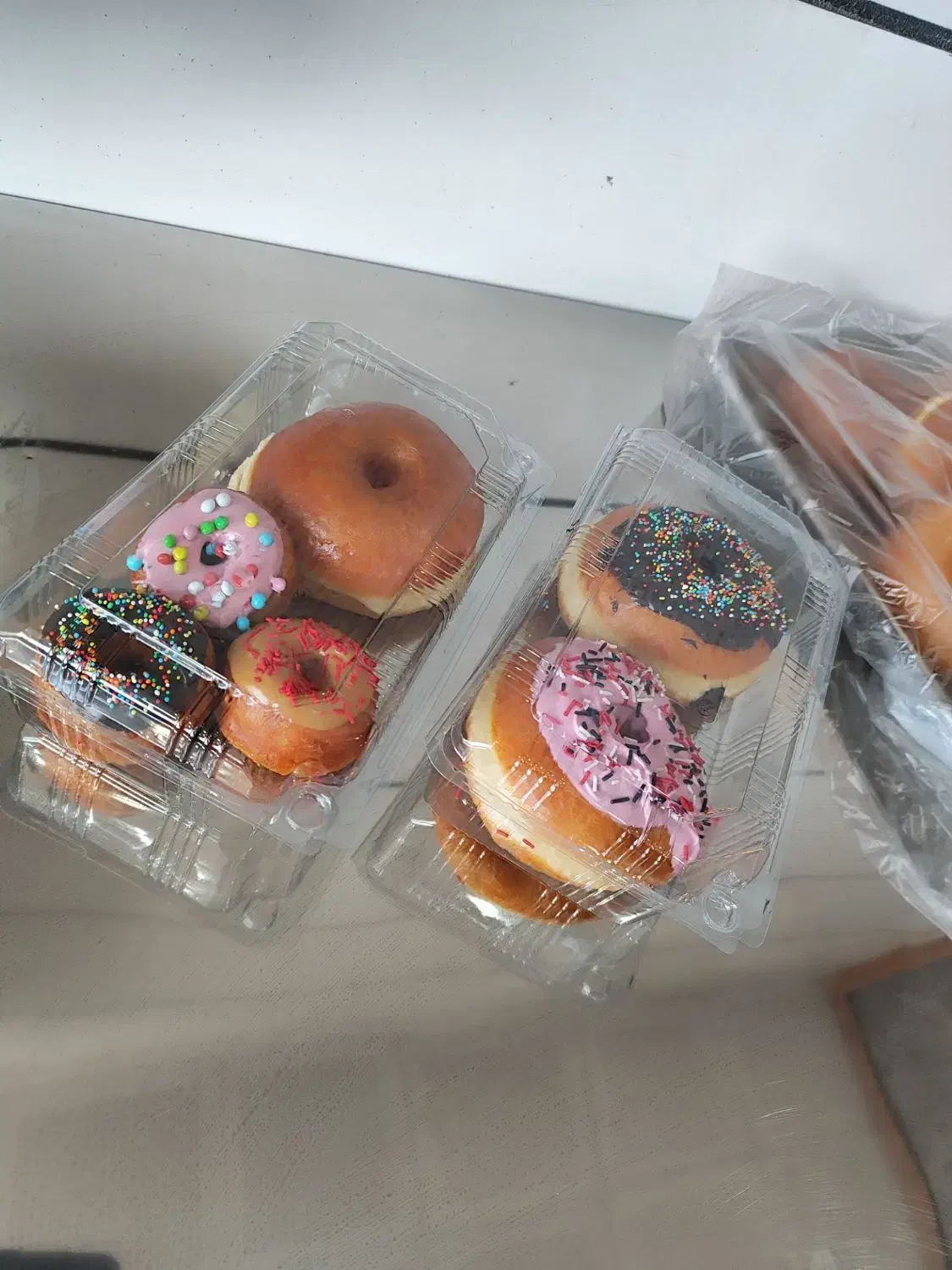 دونات و پیراشکی برای جشن های مختلف|خدمات پذیرایی، مراسم|قزوین, |دیوار