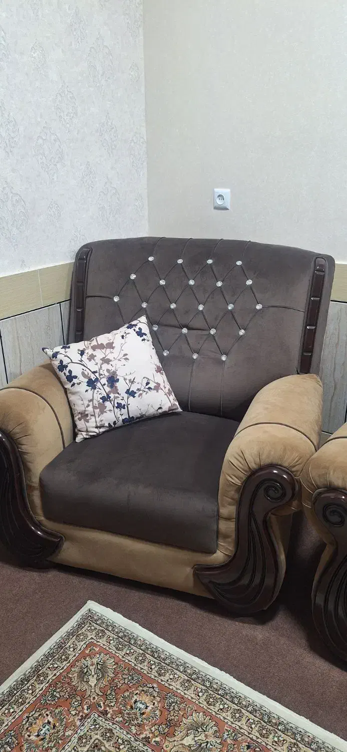 فروش مبلمان هفت نفره|مبلمان خانگی و میز عسلی|بهشهر, |دیوار