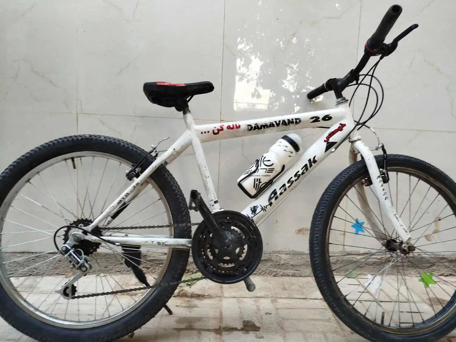 دوچرخه ۲۴ تمیز|دوچرخه، اسکیت، اسکوتر|تربت جام, میان جام|دیوار