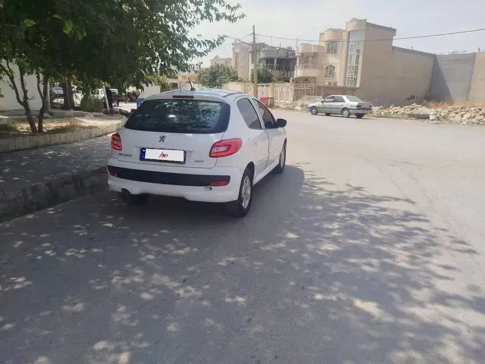 ۲۰۷مدل ۱۴۰۲|خودرو سواری و وانت|نورآباد ممسنی, |دیوار