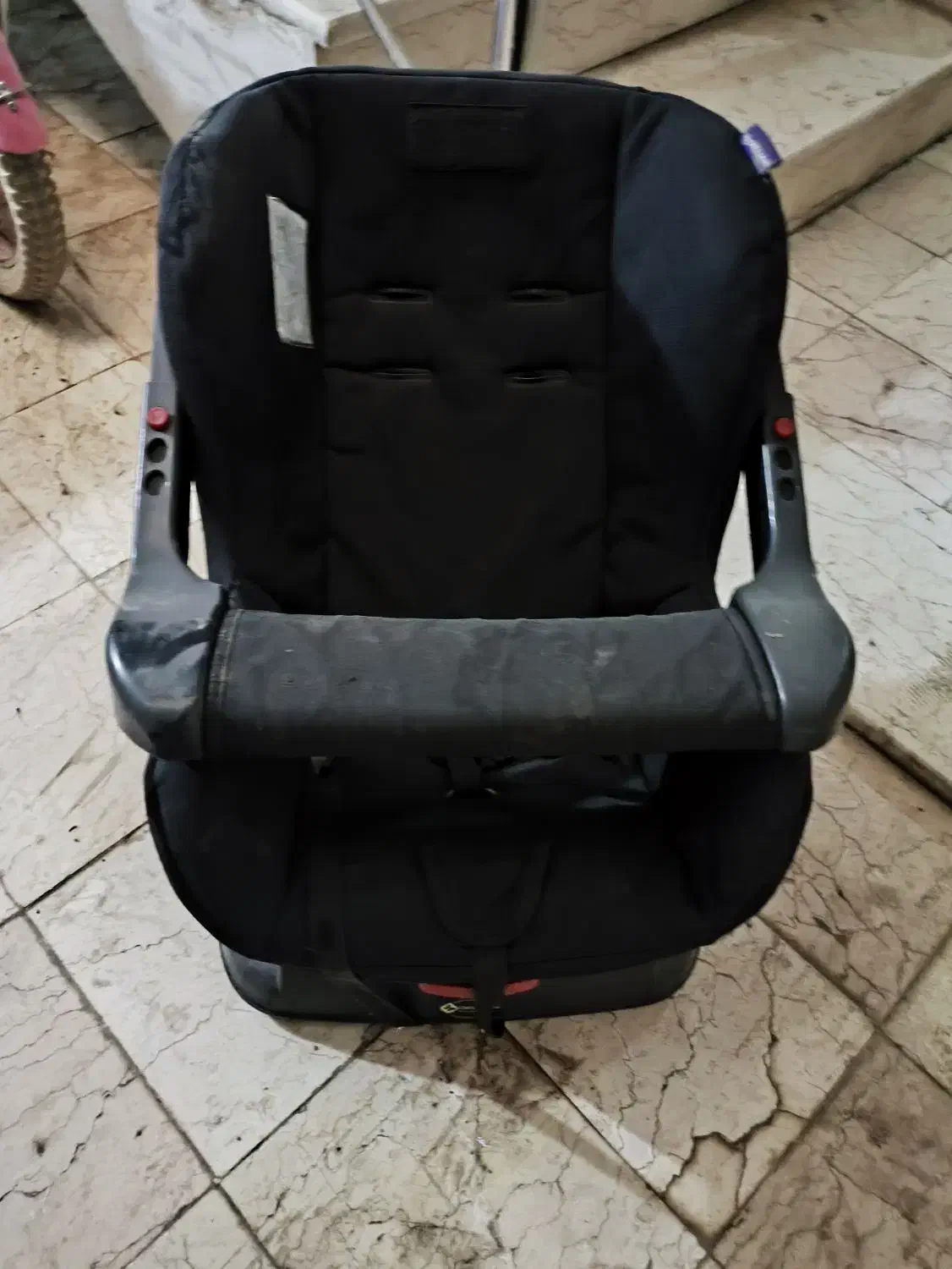 صندلی کودک ماشین|تخت و صندلی بچه|برخوار, |دیوار