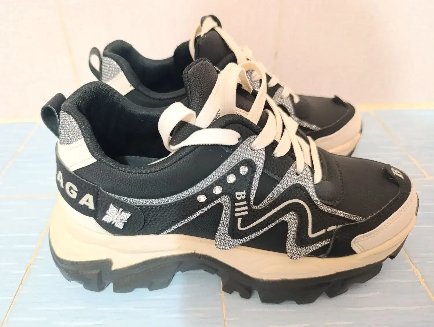 کفش نو به سایز ۳۹ و ۴۰ میخوره|کیف، کفش، کمربند|آباده, |دیوار