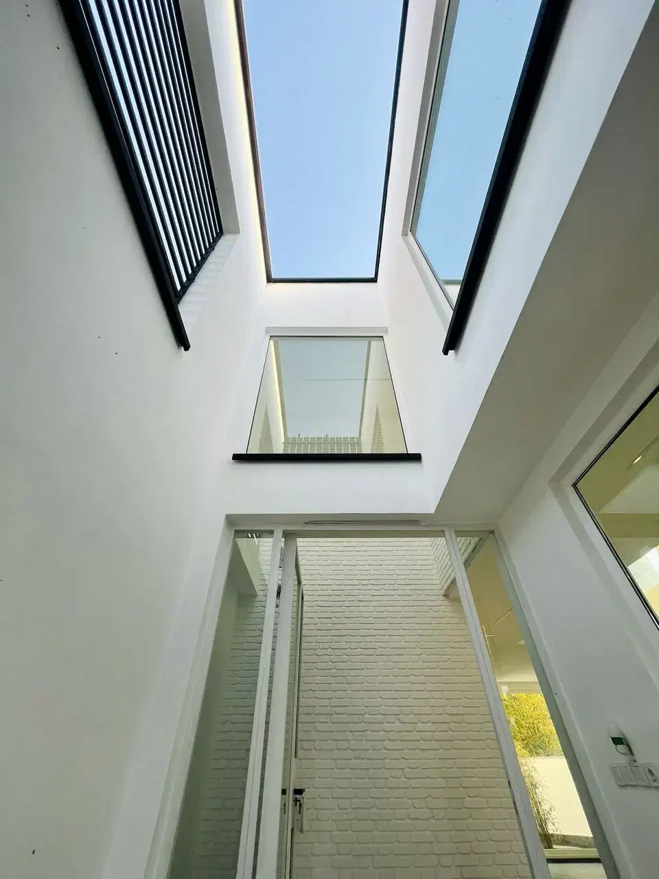 فروش ویلا لاکچری 240 متری تاپ لوکیشن متل قو|فروش خانه و ویلا|سلمانشهر, |دیوار