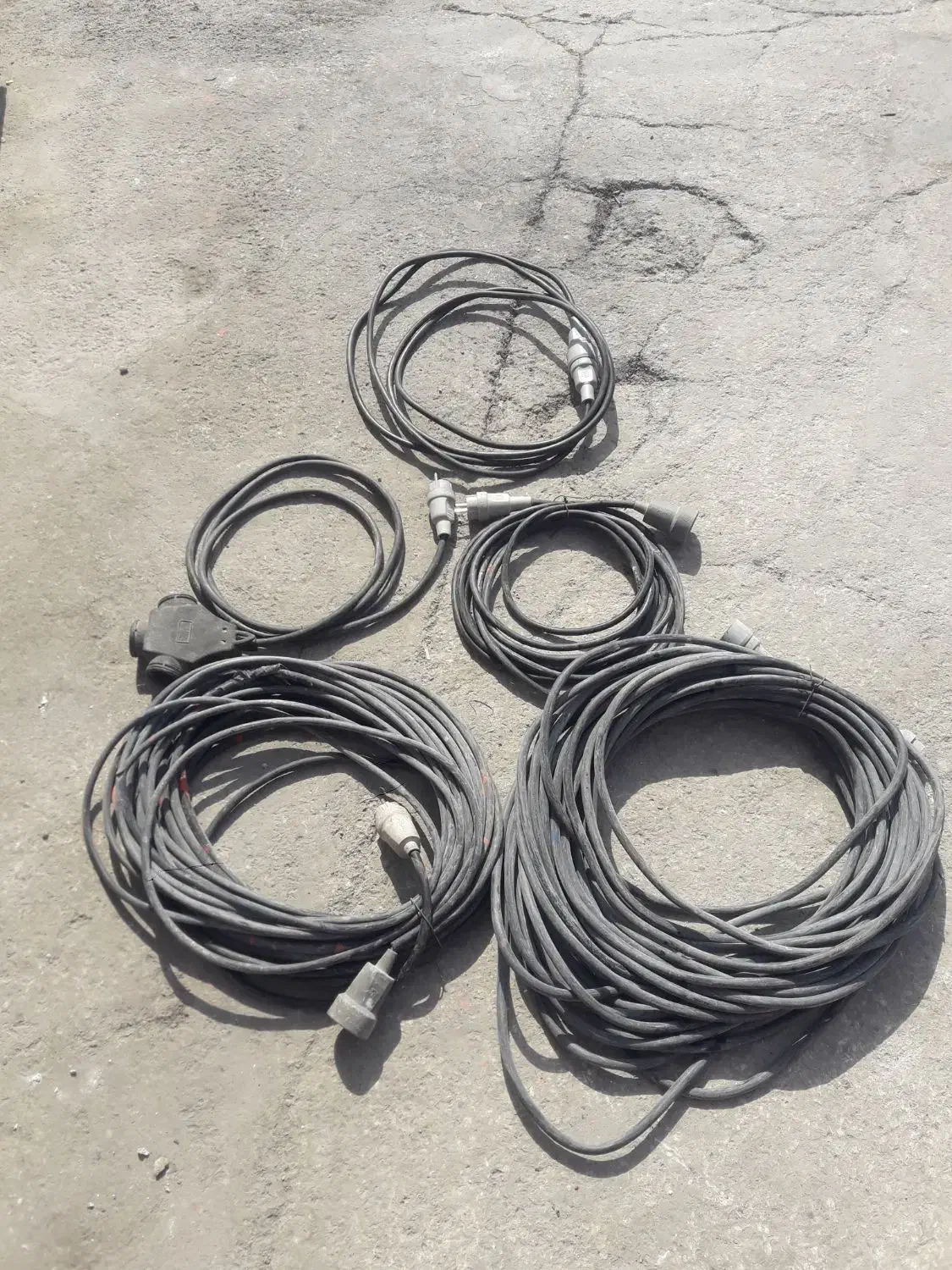 کابل سیار|مصالح و تجهیزات ساختمان|شیراز, شهرک مهدیه|دیوار