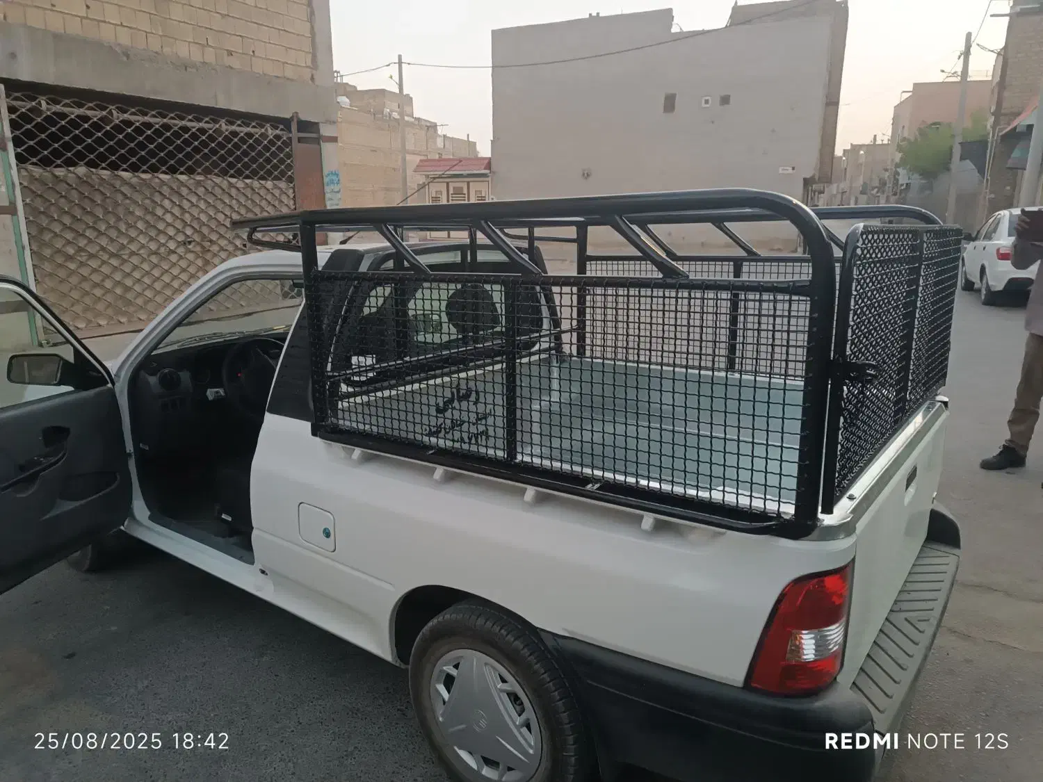 انواع کفی باربند وانت|قطعات یدکی و لوازم جانبی|اصفهان, اندوان|دیوار