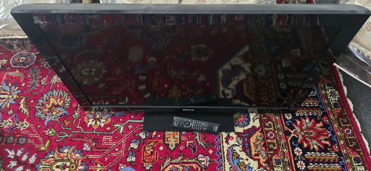 تلویزیون ۴۰ اینچ سونی LCD مدل KLV 40BX400|تلویزیون و پروژکتور|تبریز, |دیوار