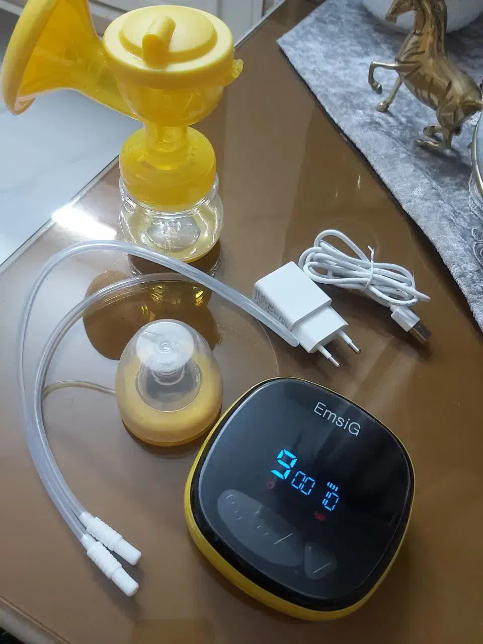 شیردوش برقی|اسباب و اثاث بچه|ری, شهادت|دیوار