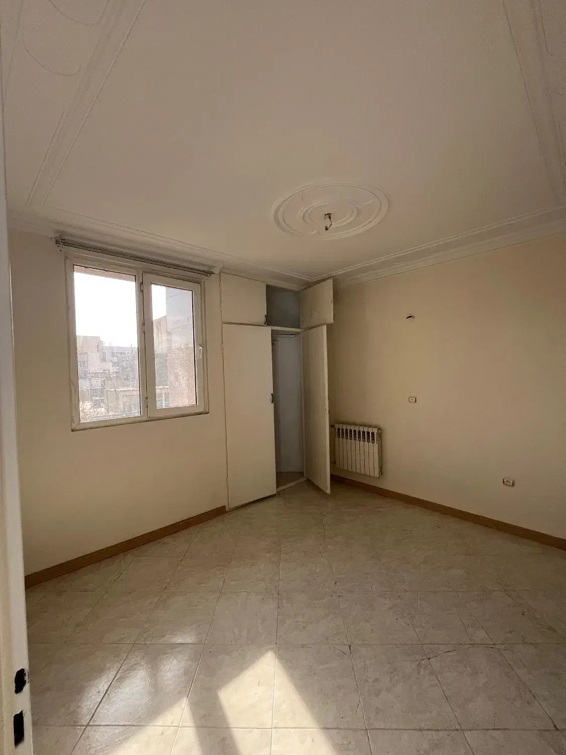 آپارتمان 60متر تک خواب فول امکانات دکتر هوشیار