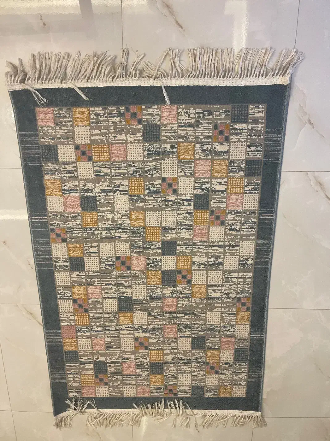 فرش|فرش|بندر انزلی, سپه|دیوار