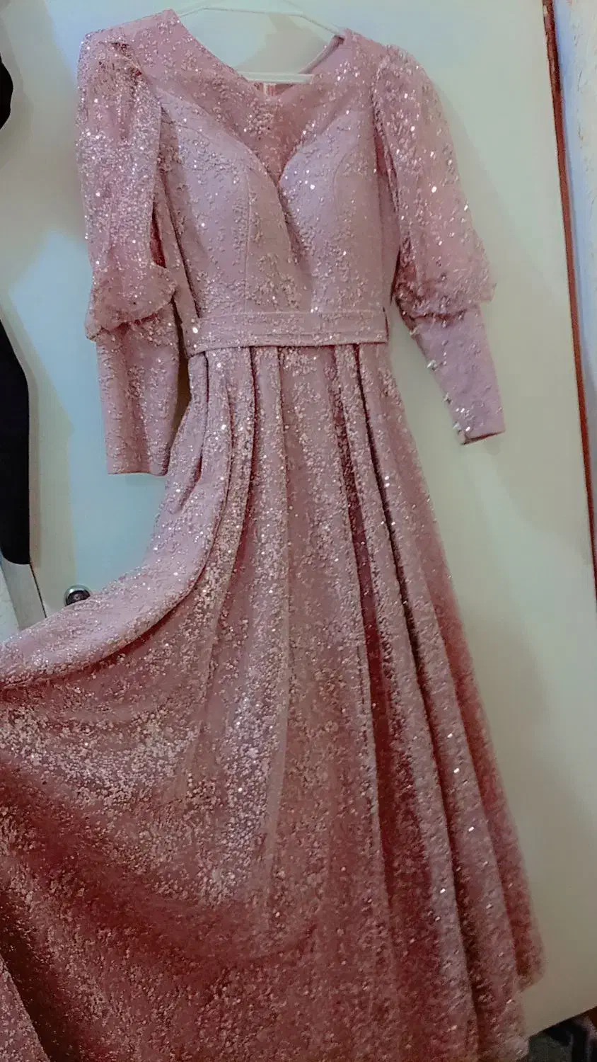 لباس مجلسی|لباس|ایذه, |دیوار