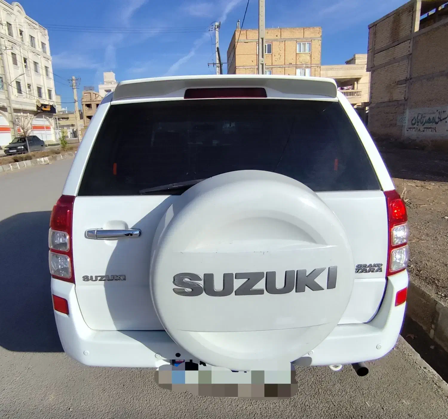 سوزوکی ویتارا|خودرو سواری و وانت|زرقان, |دیوار