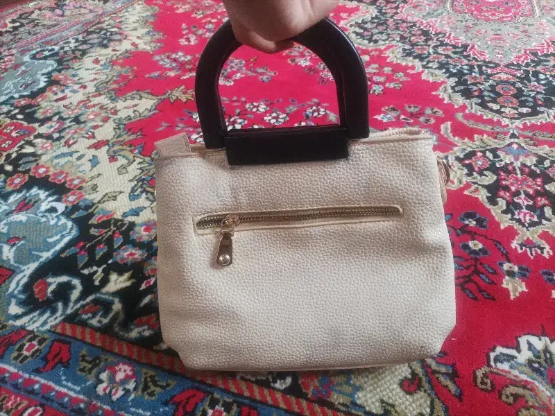 کیف|کیف، کفش، کمربند|بجنورد, |دیوار