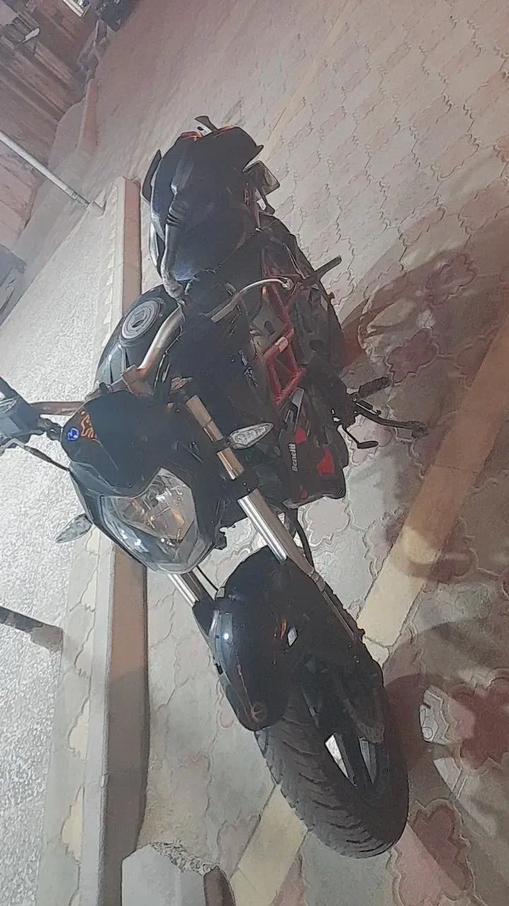 سلام فروش موتور بنلی ۲۵۰ سی سی|موتورسیکلت|قشم, |دیوار