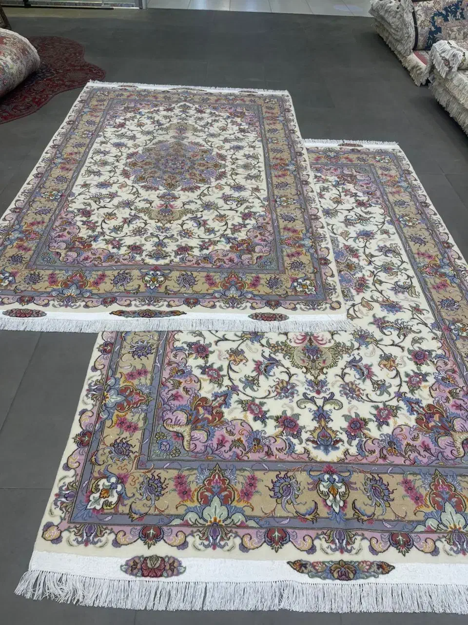 فرش دستباف (بساک)جفت ۶ متری اعلای طرح تبریز|فرش|مشکیندشت, |دیوار