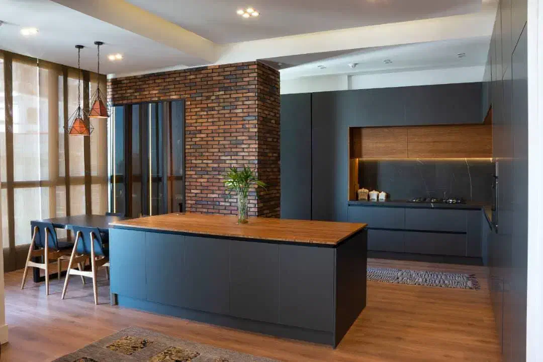 115مـتـر ویـو ســر درخــتــی ساقدوش هروی