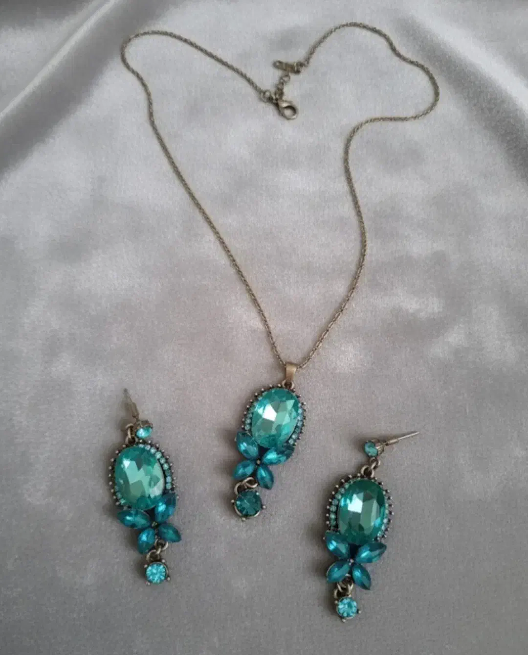 ست گردنبند و گوشواره مجلسی آبی درخشان|بدلیجات|سبزوار, فقیه سبزواری|دیوار