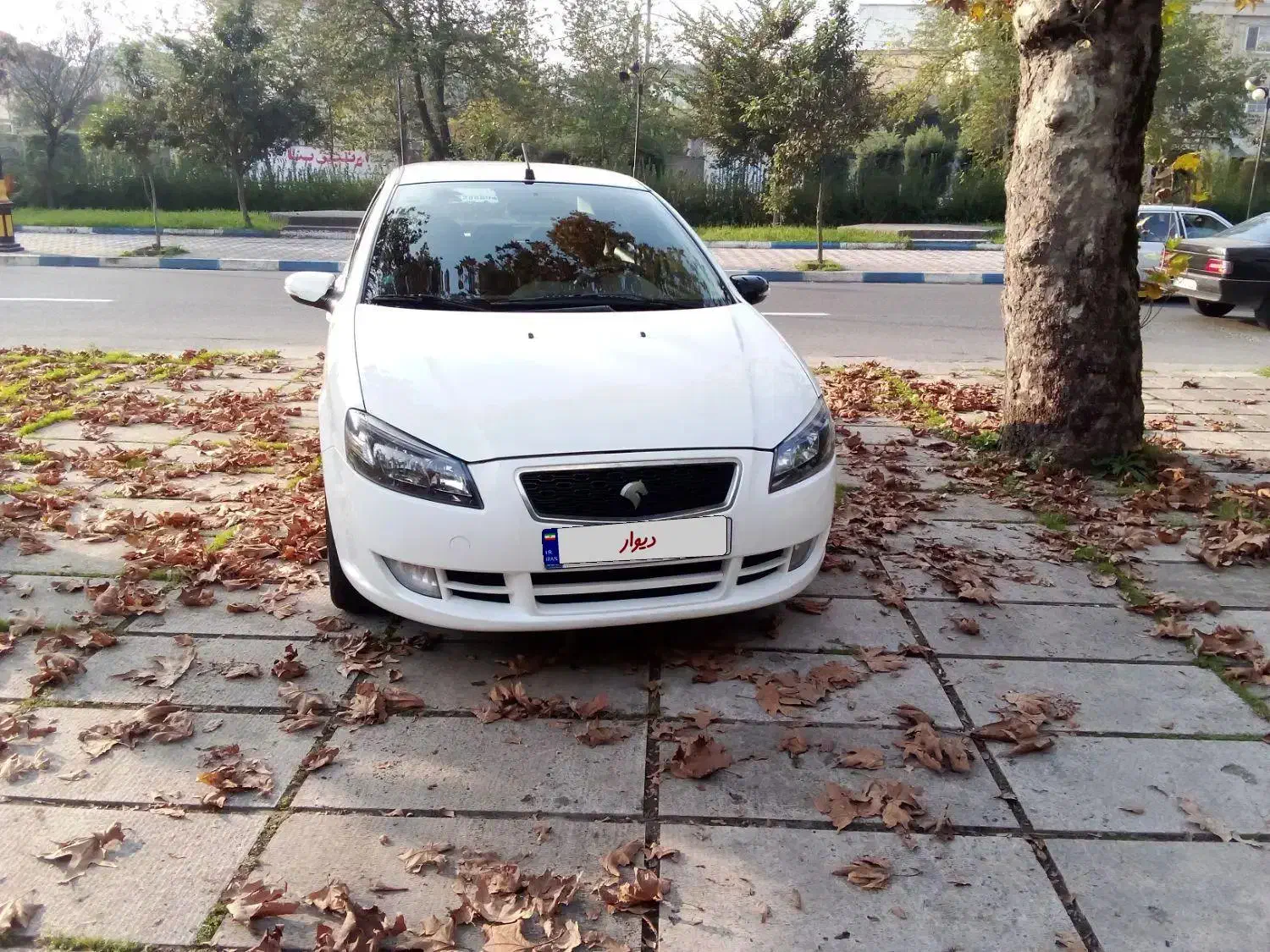 راناپلاس+مدل 1400|خودرو سواری و وانت|رشت, عینک|دیوار