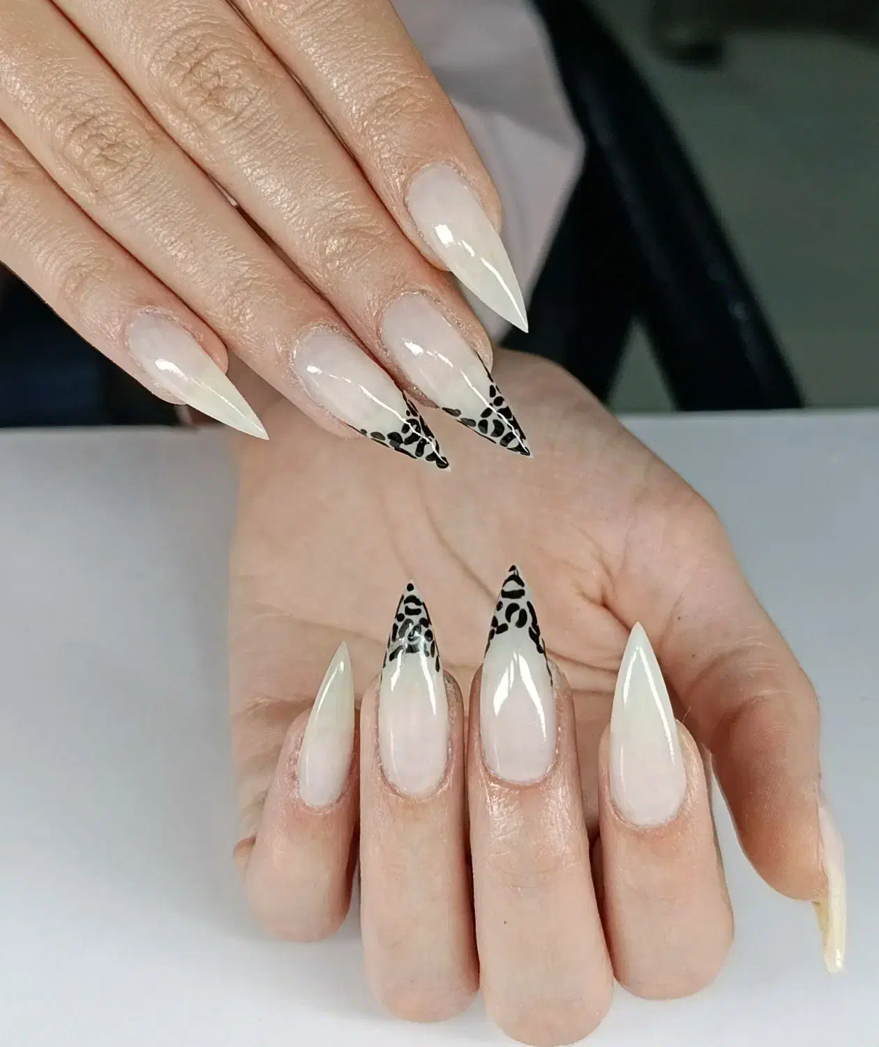 کاشت ناخن و ترمیم تخفیف|خدمات آرایشگری و زیبایی|شیراز, پودنک|دیوار