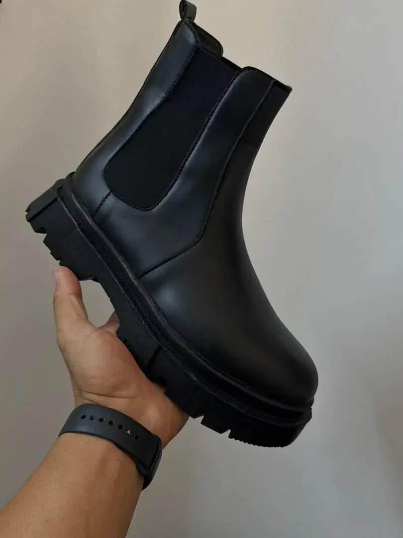 بوت مردانه تک به قیمت عمده|کیف، کفش، کمربند|تهران, سنگلج (شاپور)|دیوار