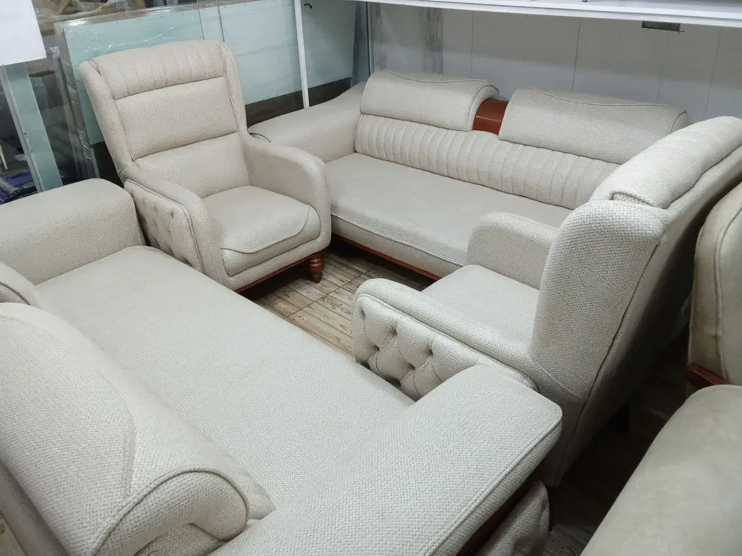 مبل تخت خوابشو|مبلمان خانگی و میز عسلی|صومعهسرا, |دیوار