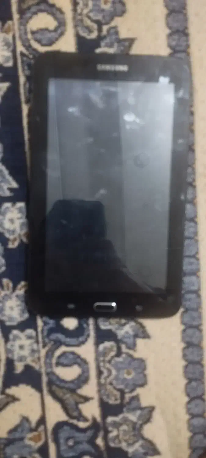 تبلت|تبلت|صدرا-فارس, فاز ۱|دیوار