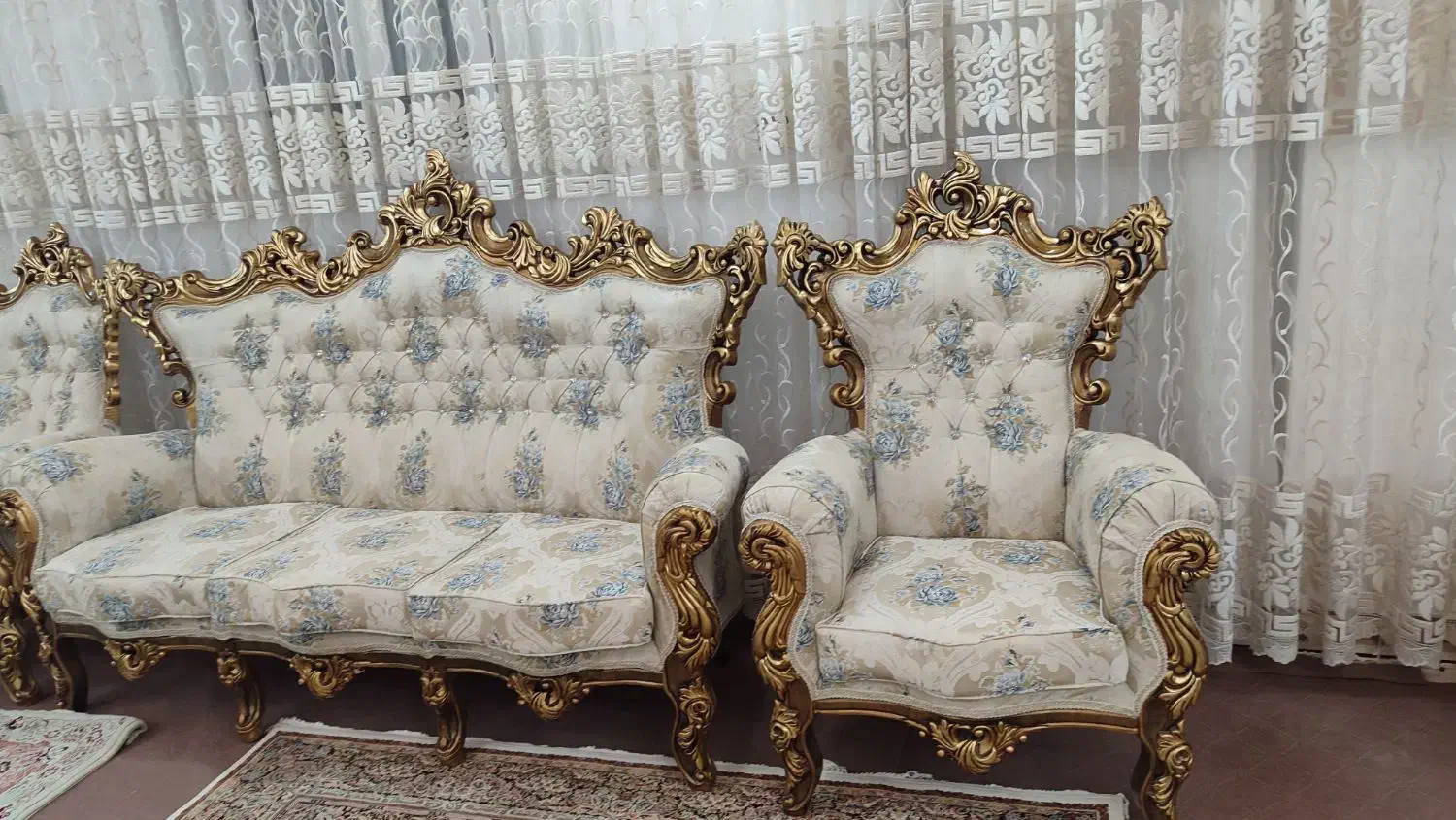 مبل سلطنتی متکایی|مبلمان خانگی و میز عسلی|سلماس, |دیوار