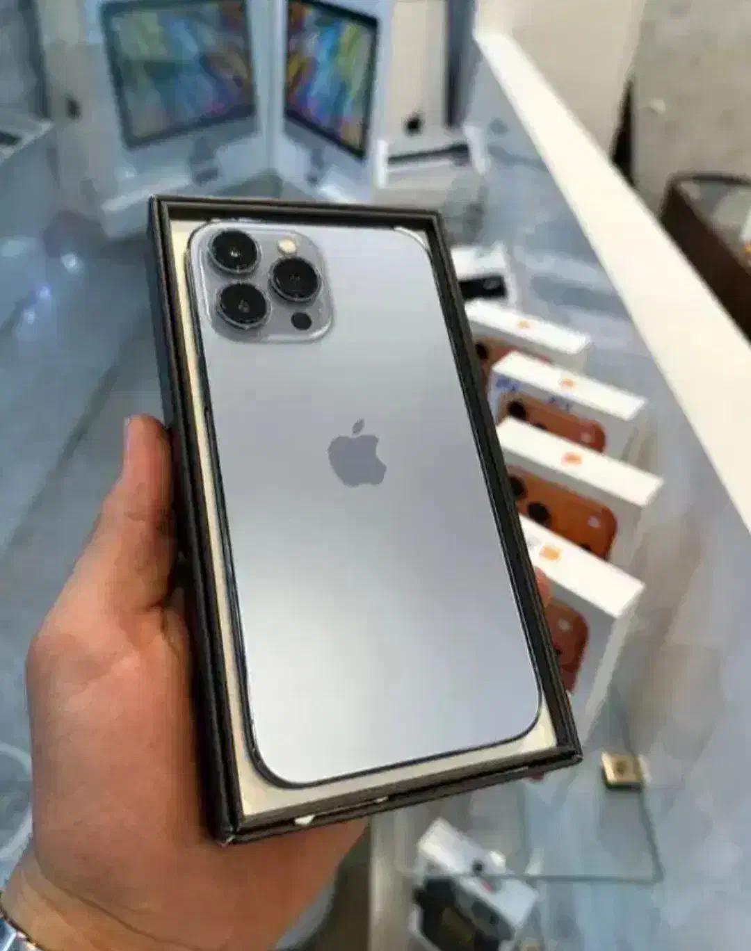 ایفون ۱۳ پرومکس سوپر فول کپی|موبایل|تهران, صادقیه|دیوار