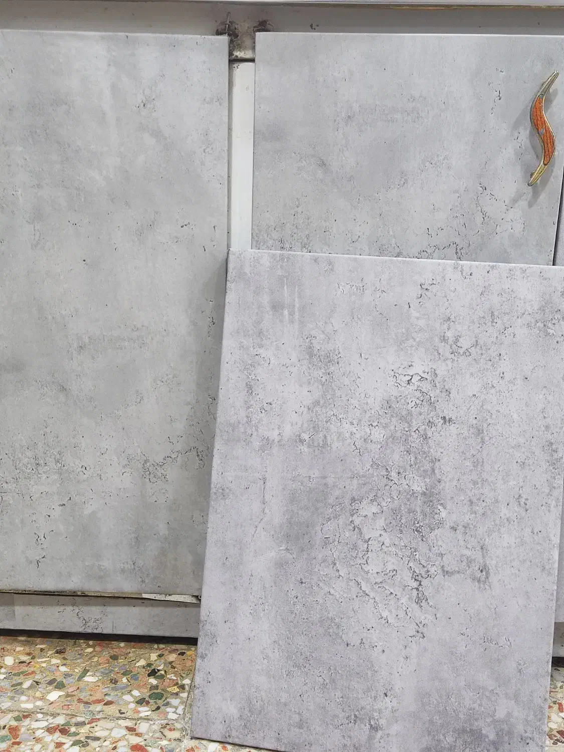 نصاب برچسب کابینت|خدمات پیشه و مهارت|کرمان, |دیوار