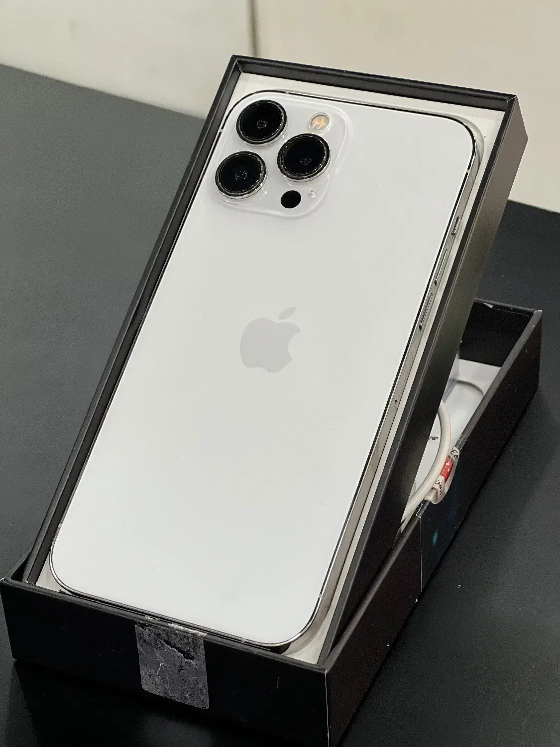 آیفون ۱۶ پرو مکس سفید|موبایل|اصفهان, چرخاب|دیوار