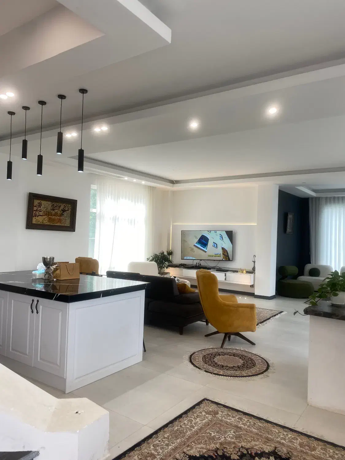 رهن ویلای جنگلی فرنیش با ویو ابدی دریا نوشهر|اجارهٔ خانه و ویلا|نوشهر, |دیوار