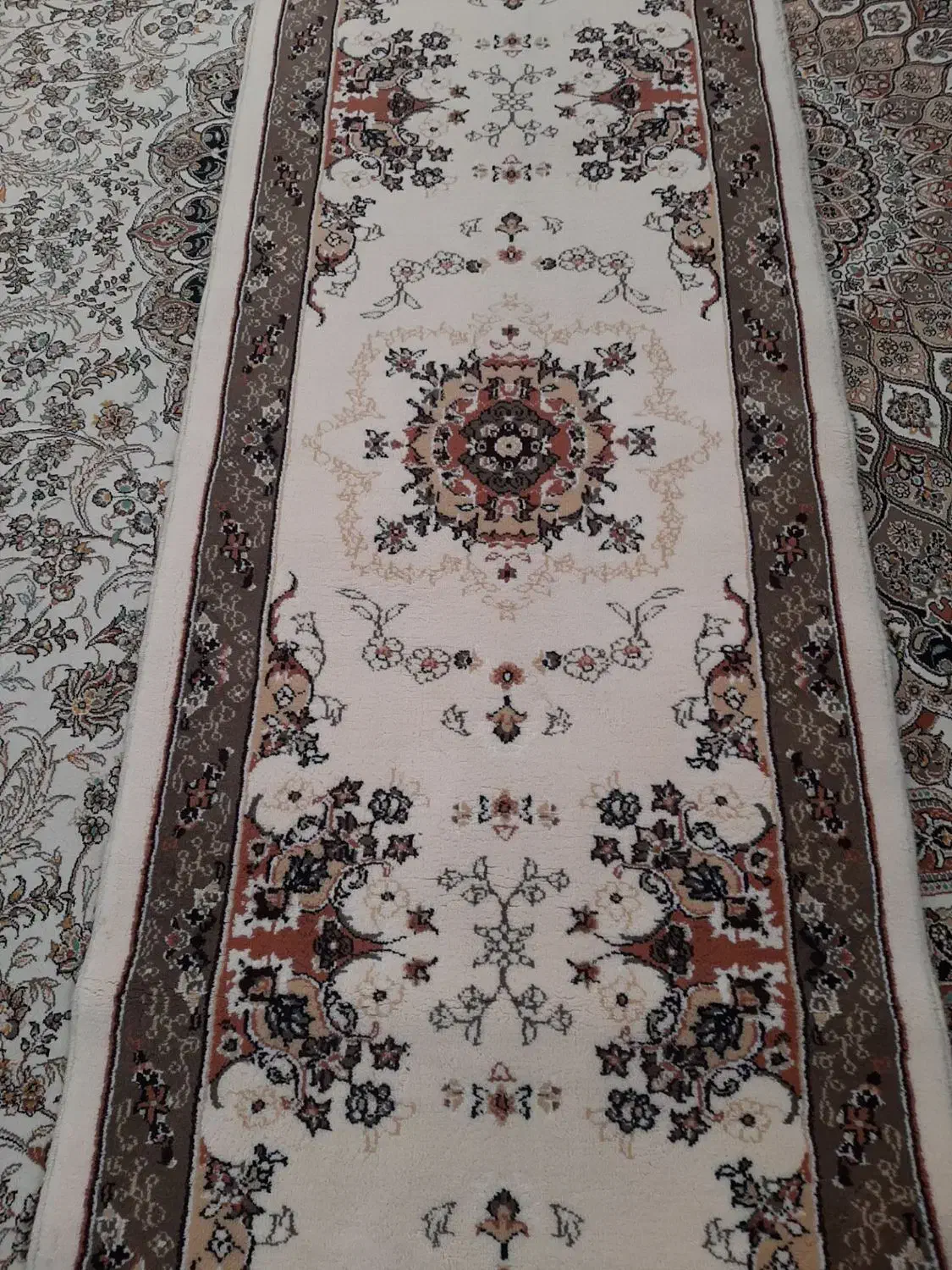 کناره فرش|فرش|کرمانشاه, |دیوار