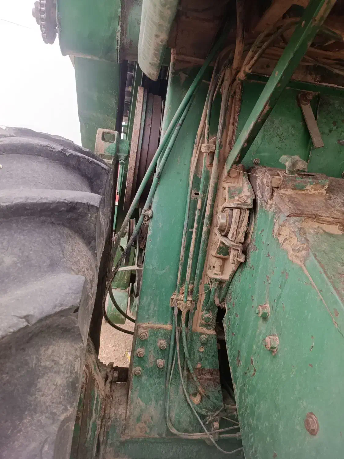 کمباین جاندیر|خودرو سنگین|الشتر, |دیوار