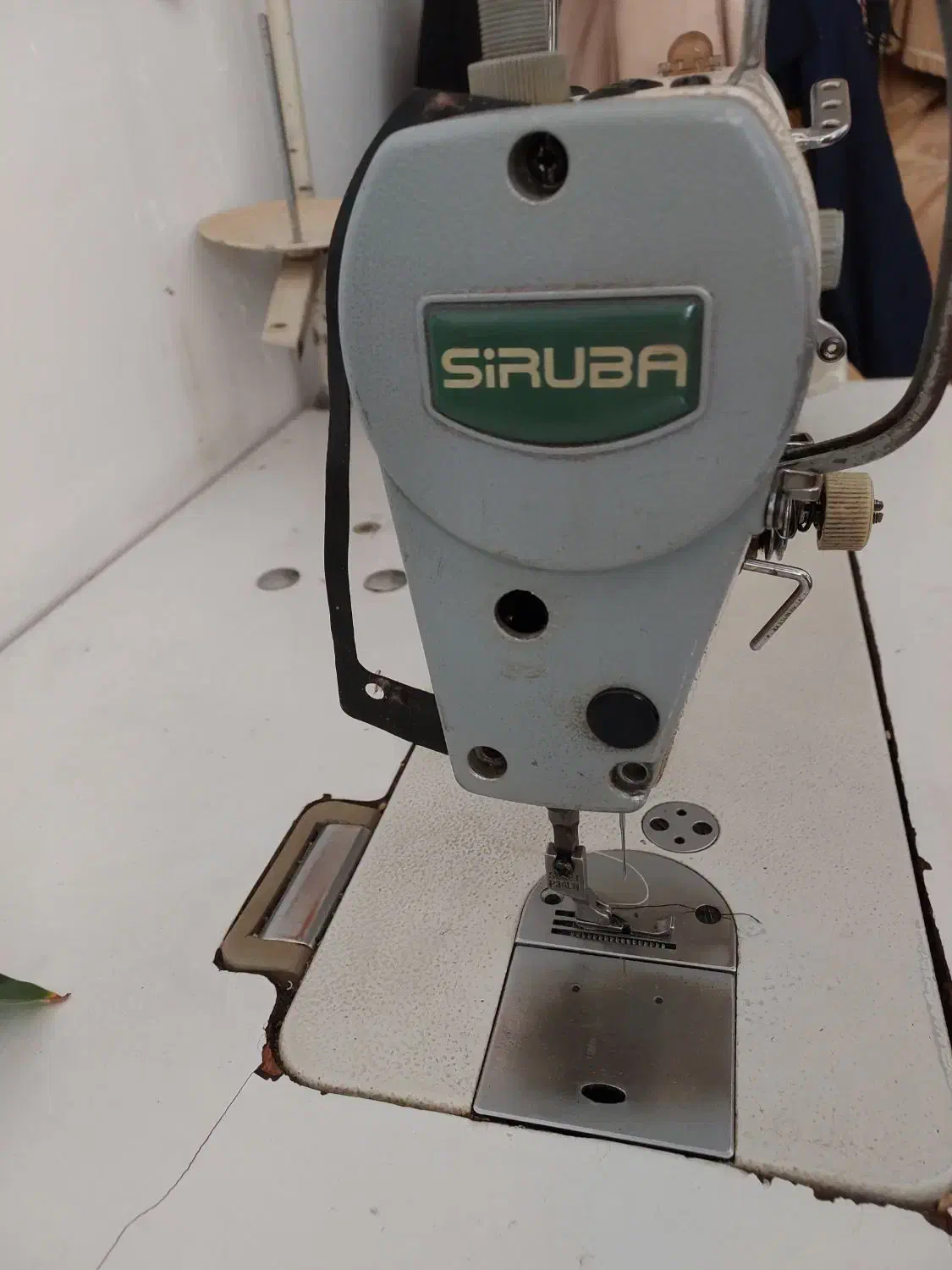 چرخ  خیاطی سیروبا|چرخ خیاطی و ریسندگی|سلفچگان, |دیوار