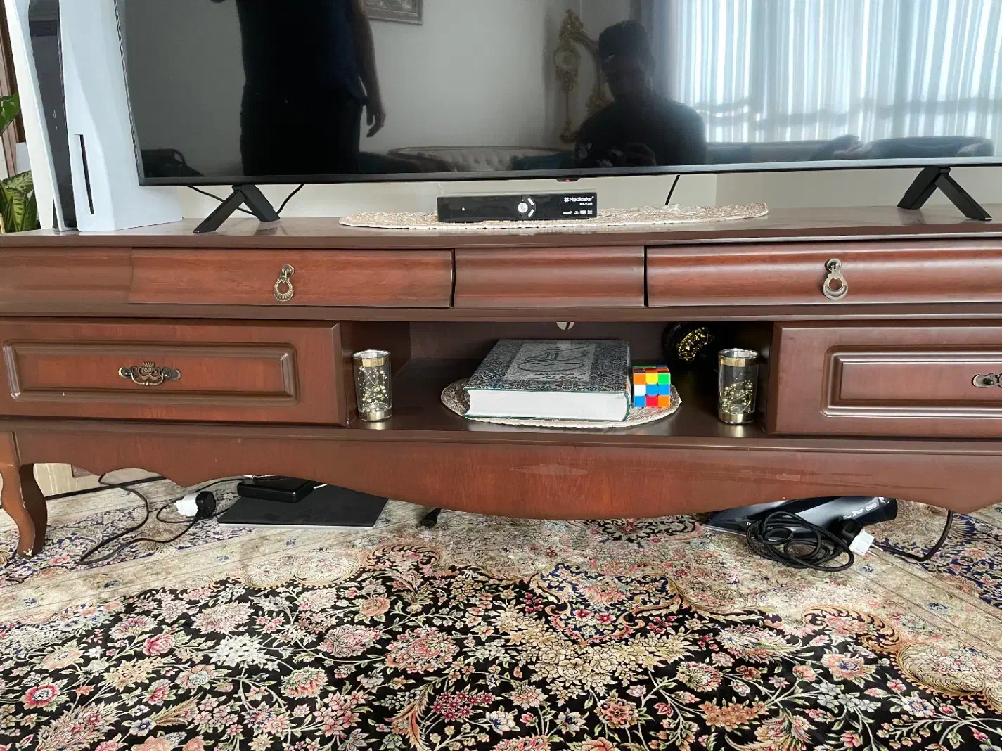 زیرتلویزیون|میز تلویزیون|تهران, امیرآباد|دیوار