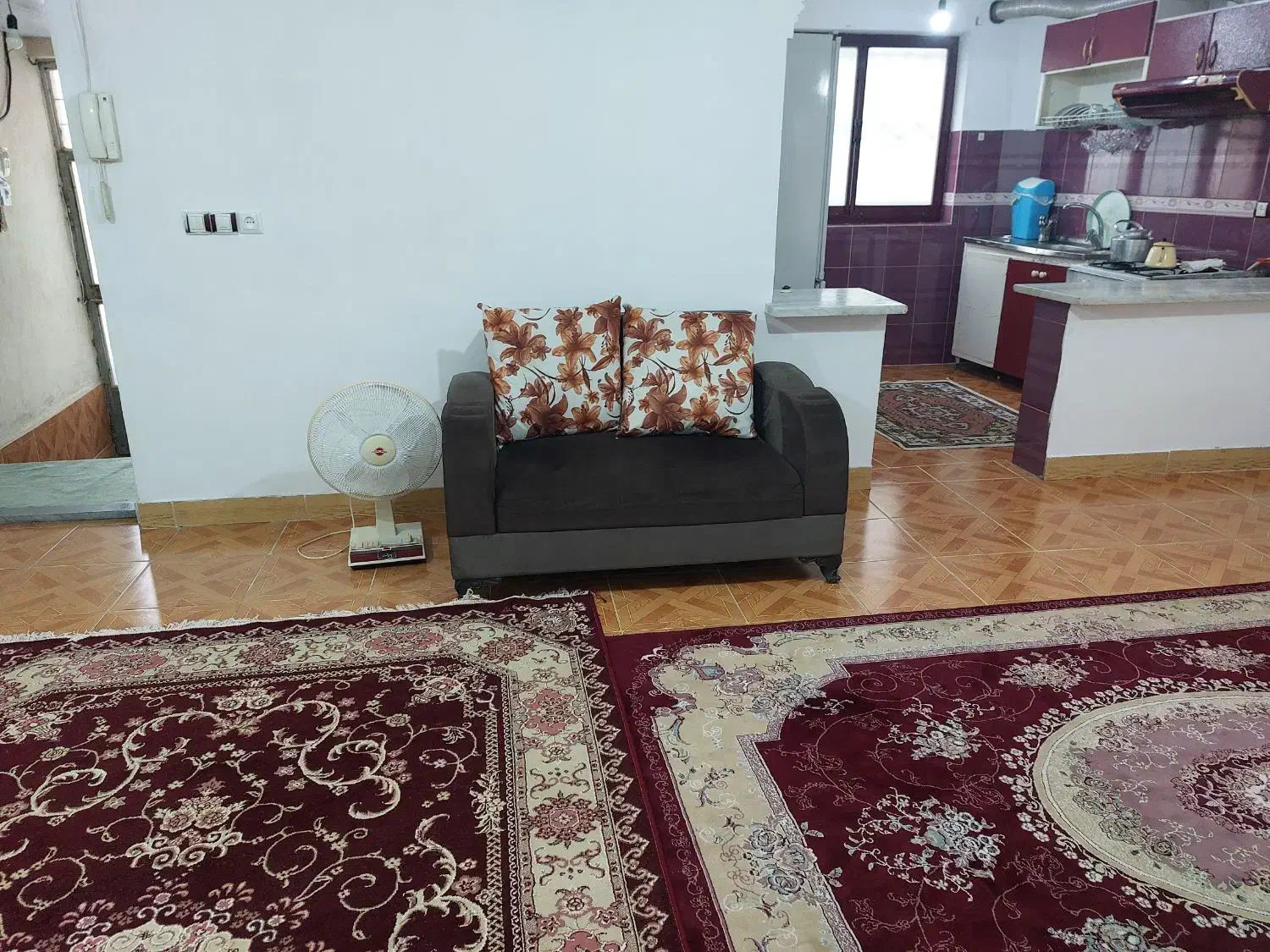 اجاره روزانه منزل با امکانات کامل|اجارهٔ کوتاه‌مدت آپارتمان و سوئیت|رشت, گیل|دیوار