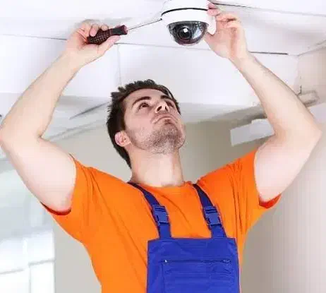 استخدام کارآموز یا نصاب دوربین مداربسته|استخدام صنعتی، فنی، مهندسی|آذرشهر, |دیوار